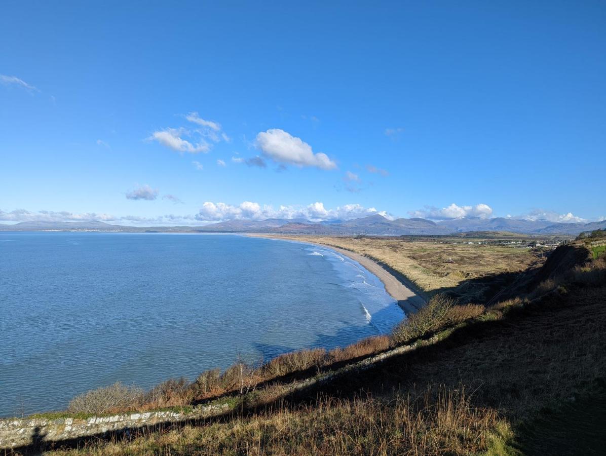 Cosy, Coastal Cottage In Snowdonia Harlech Exterior foto